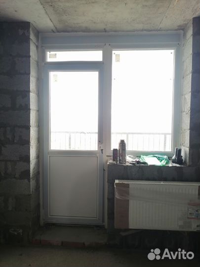 Дверь пластиковая, балконный блок