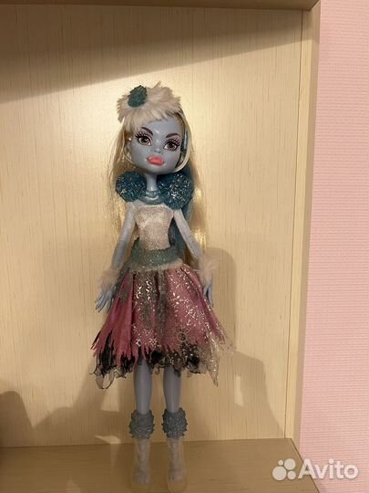 Куклы monster high Эбби бомбинейбл хеллоуин