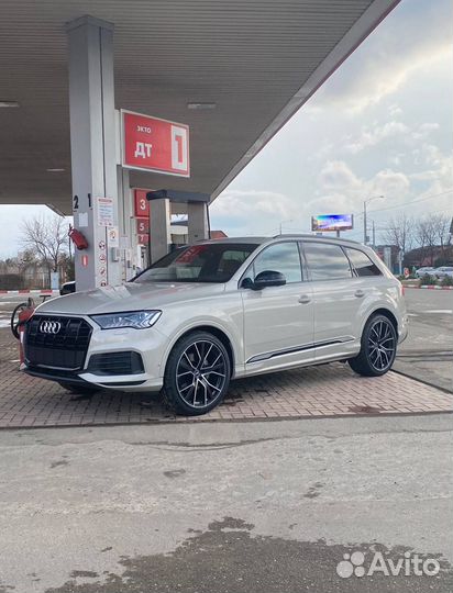 Audi Q7 3.0 AT, 2021, 39 000 км