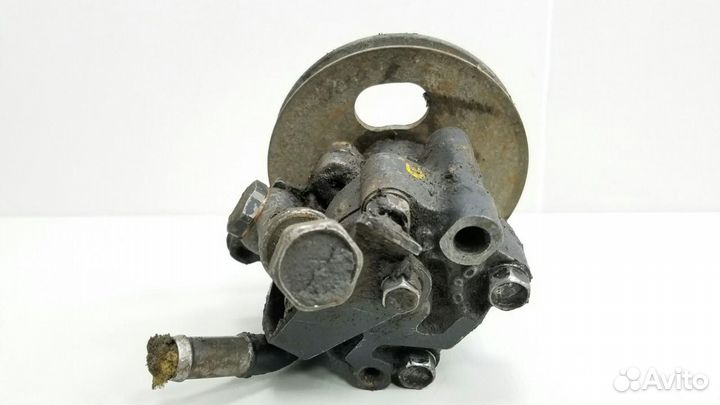 Насос гура гидроусилителя руля Nissan Vanette 2