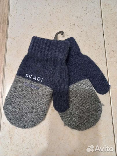 Варежки детские новые