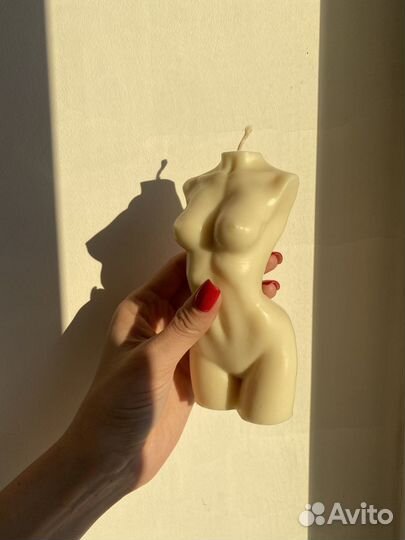 Свечи в форме женского и мужского тела