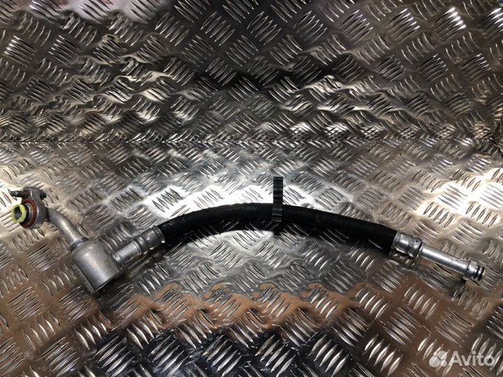 Трубка кондиционера Land Rover Range Rover Evoque