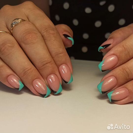 Комбинированный маникюр.Зеленая роща