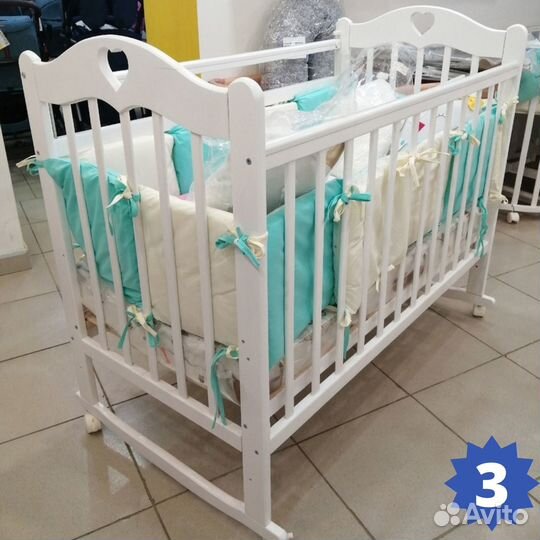 Детская кроватка