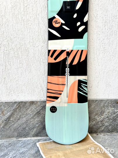 Burton сноуборд 148 (новый)