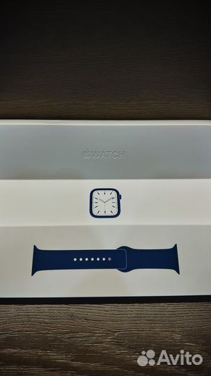 Часы Apple Watch series 7 45mm