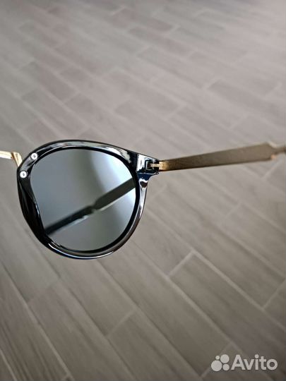 Солнцезащитные очки женские gucci