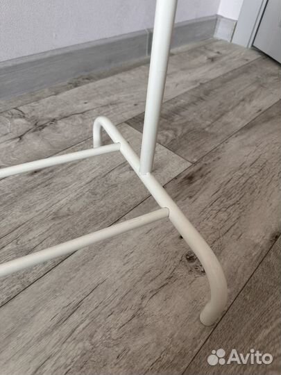 Вешалка напольная