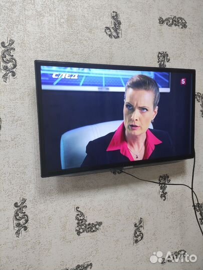 Телевизор Samsung SMART tv 32