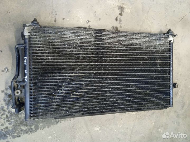 Радиатор кондиционера Вольво С40 В40