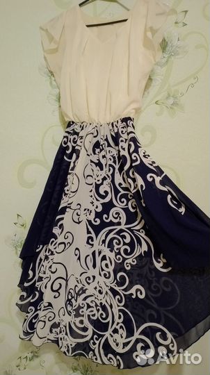 Платье праздничное