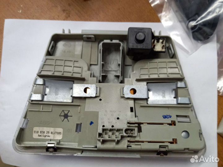 Плафон салона Mercedes W210 W202 W211