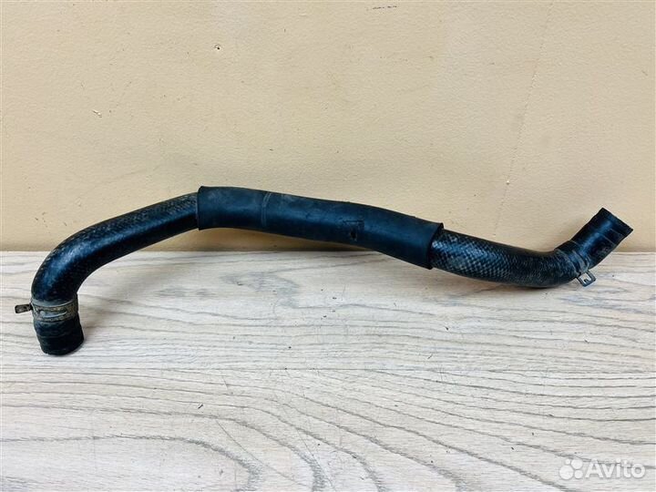 Патрубок радиатора нижний Kia Ceed 1 2006-2012