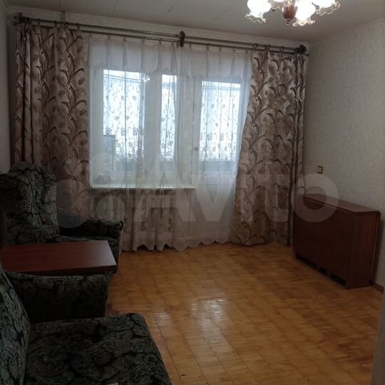 2-к. квартира, 45 м², 1/3 эт.
