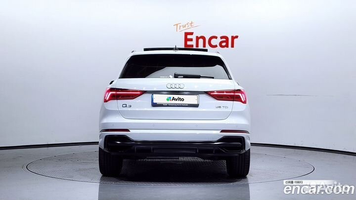 Audi Q3 2.0 AMT, 2022, 6 422 км