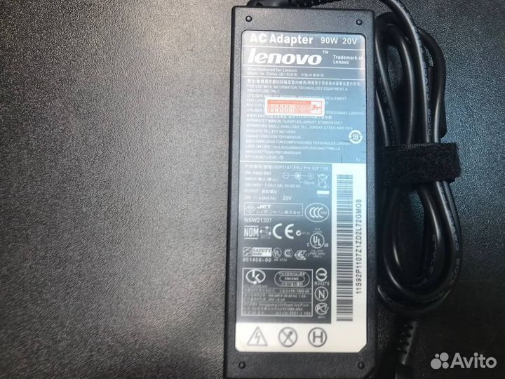 Зарядка ноутбука Lenovo 20V 2,5A