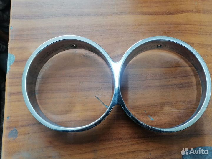 Обод фары ваз 2103