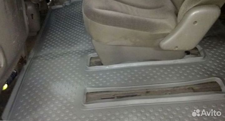 Коврики Dodge Caravan 1995-2007