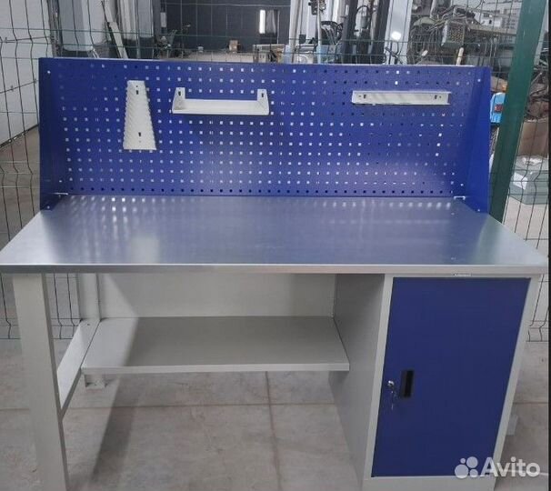 Верстак слесарный