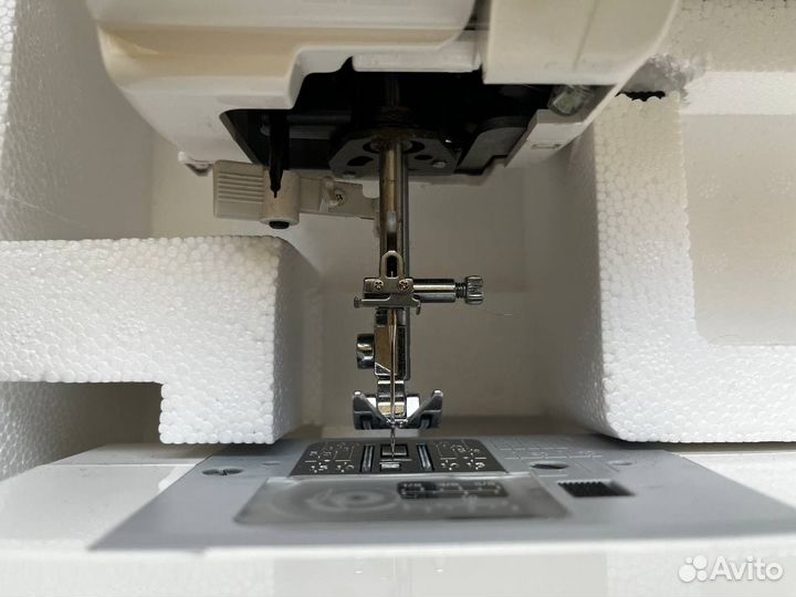 Швейная машинка elna Experience 450