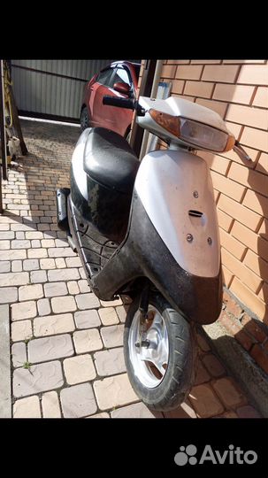 Suzuki lets'2