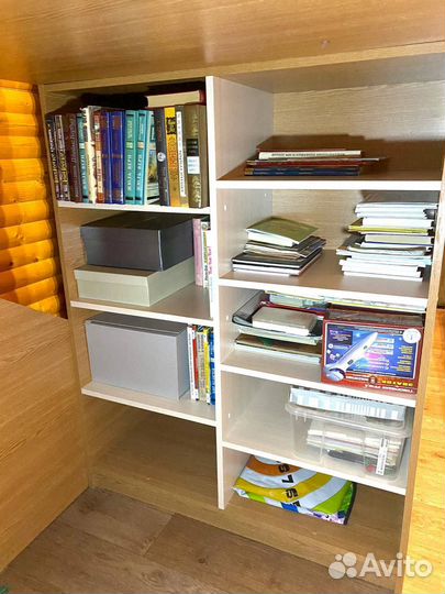 Детский уголок с кроватью