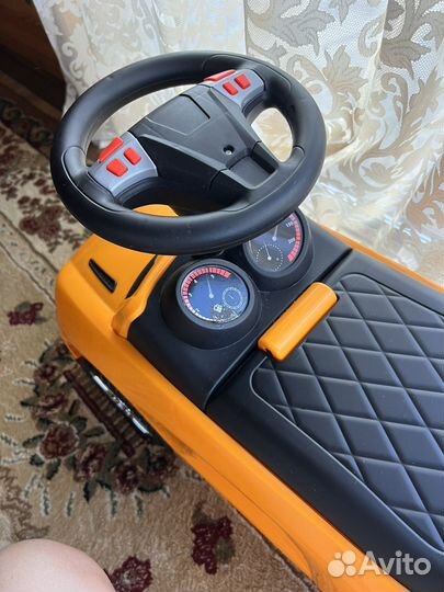 Машинка каталка толокар