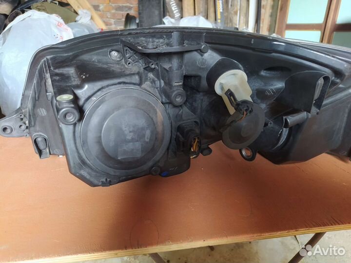 Фары Шкода Фабия 2