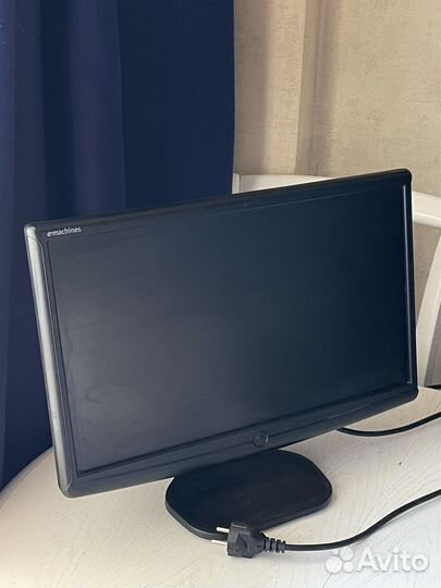 Монитор Hd 18.5 eMachines E190HQVb