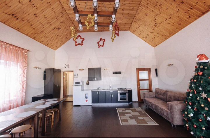 Дом 200 м² на участке 10 сот.