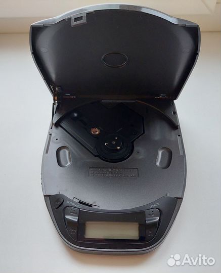 CD - плеер Kenwood
