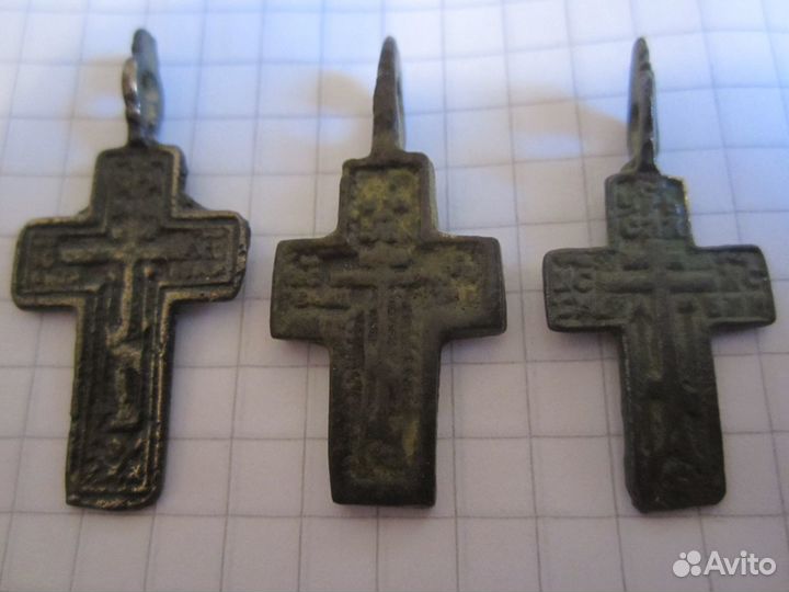 Старинные нательные крестики
