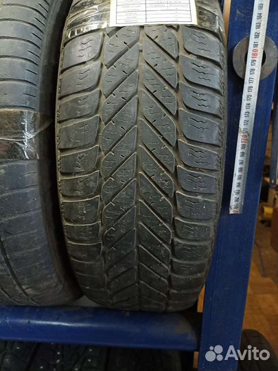 Goodyear UltraGrip 5 195/70 R14
