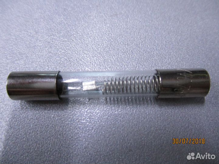 Предохранитель для свч 5kV 800 mA