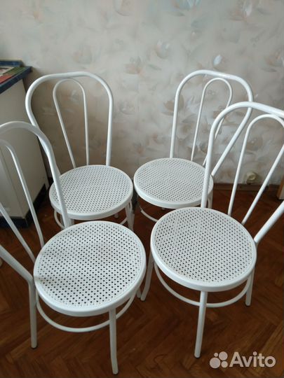 Стулья кухонные/дачные, комплект