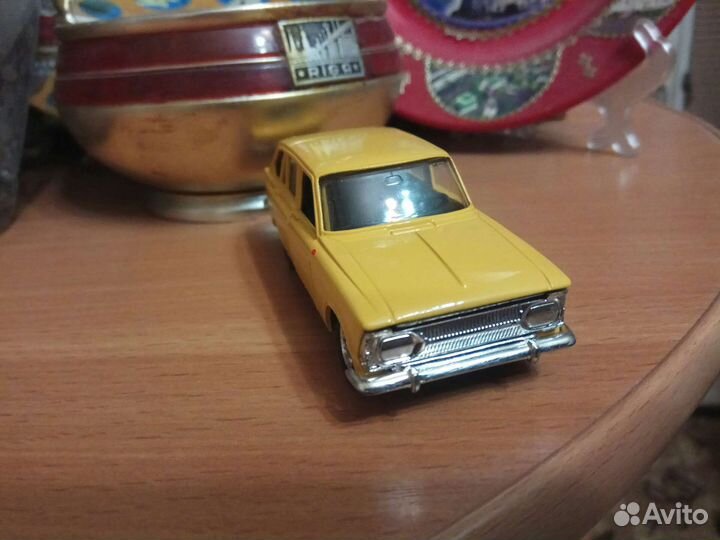 Модель автомобиля Иж комби 1500