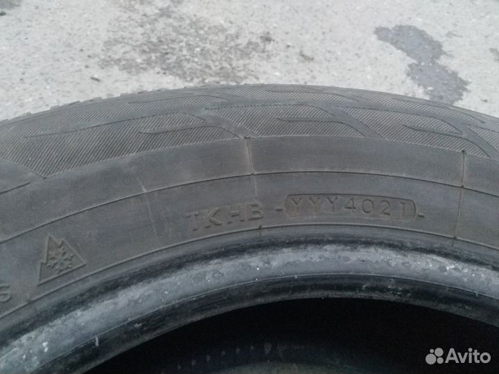 Yokohama Ice Guard IG55 215/65 R16