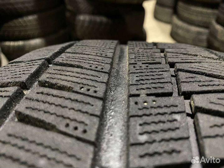 Bridgestone Blizzak Revo GZ 225/45 R19