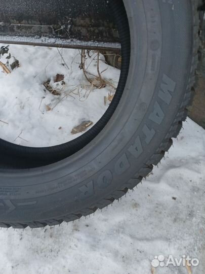 Matador MP 92 Sibir Snow 215/55 R16