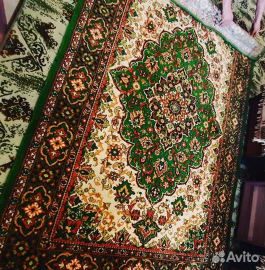 Ковер шерстяной