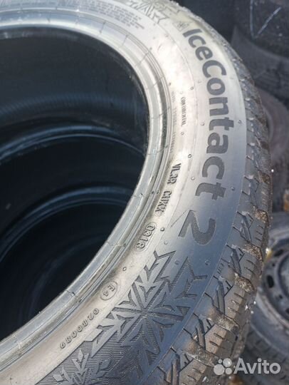 Continental IceContact 2 215/55 R17