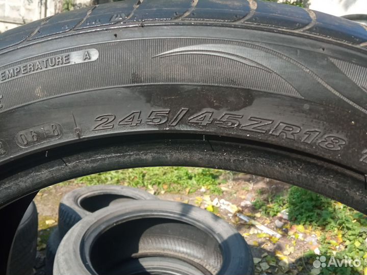 Nexen N'Fera SU1 245/45 R18 и 225/45 R18 100Y