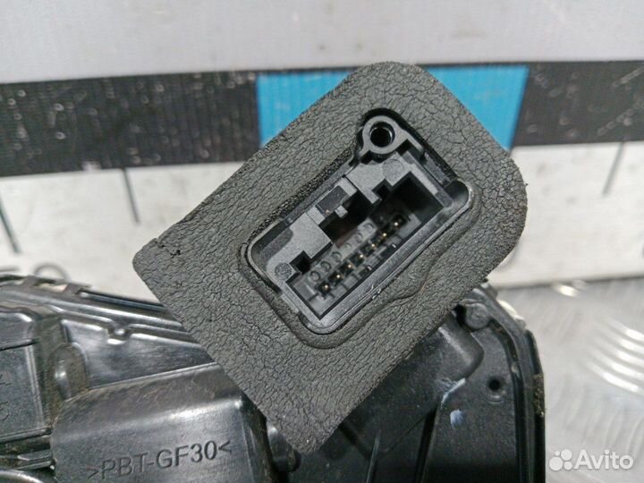 Б/У Замок двери задней правой#002