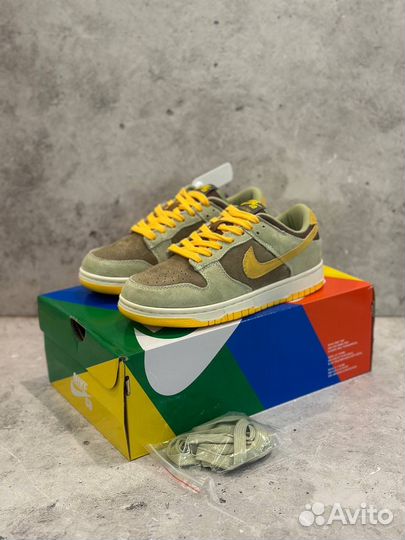 Кроссовки Nike SB Dunk Low