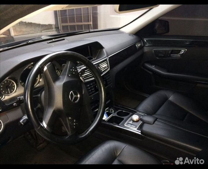 Mercedes-Benz E-класс 3.5 AT, 2010, 190 000 км