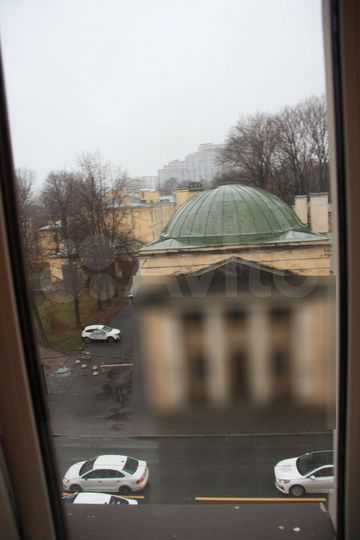 Комната 28 м² в 4-к., 6/6 эт.