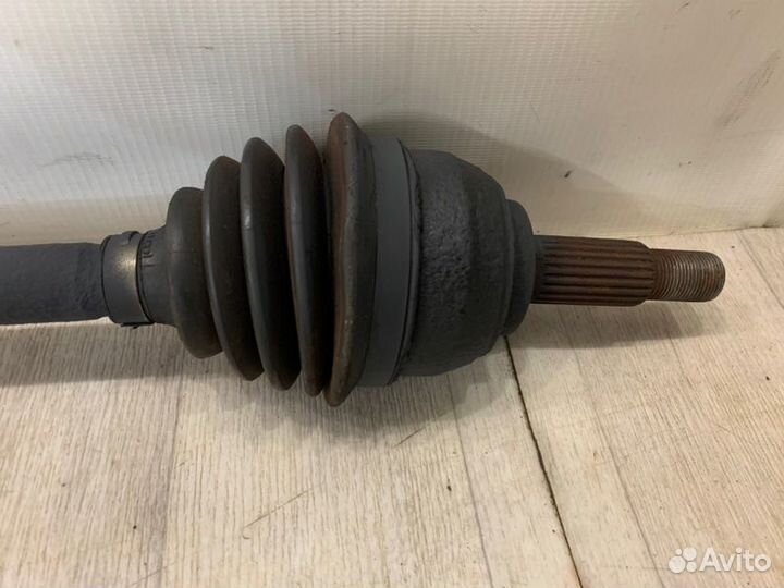 Привод передний правый Nissan Note E11 (1.4)