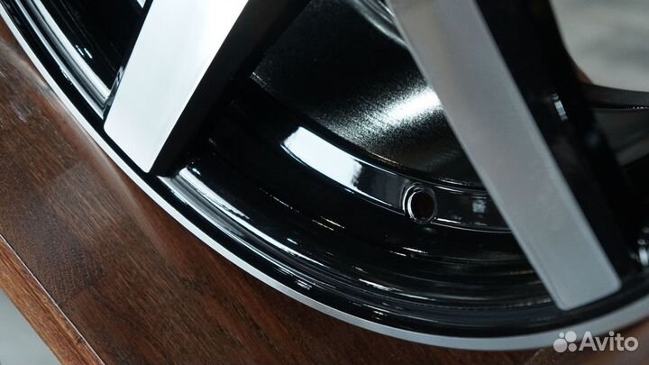 Литые диски vossen R16 для Polo. Арт051