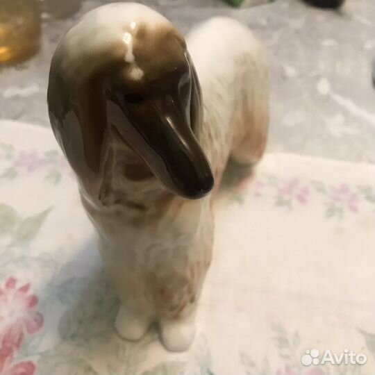 Статуэтки фарфоровые